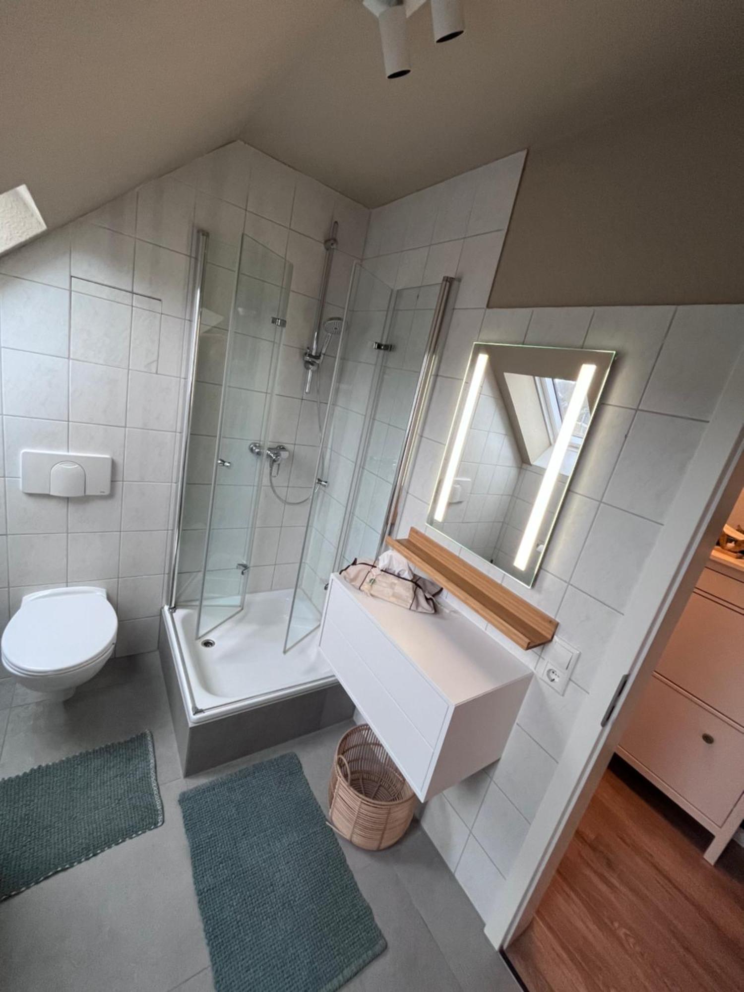 Fewo "Rabennest " Gemuetliche Wohnung Nahe Rabensteinklinikum - Kein Separates Schlafzimmer, Studiowohnung Кемниц Екстериор снимка